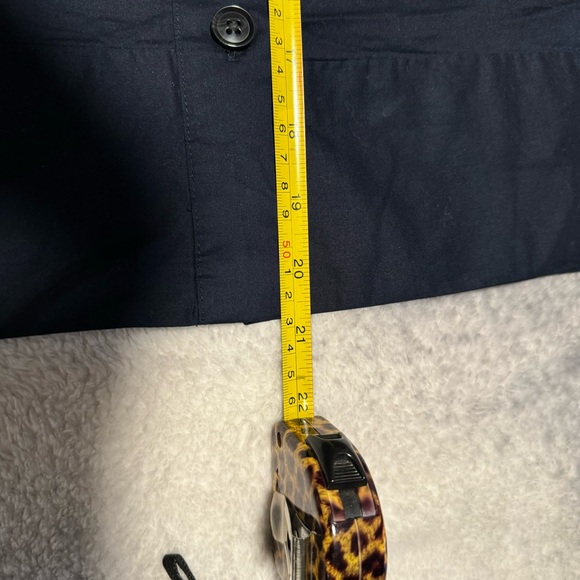 Banana Republic Button-Down-Back Blouse - Picture 10 of 10